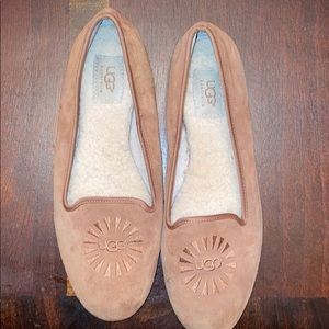 UGG flats/loafers